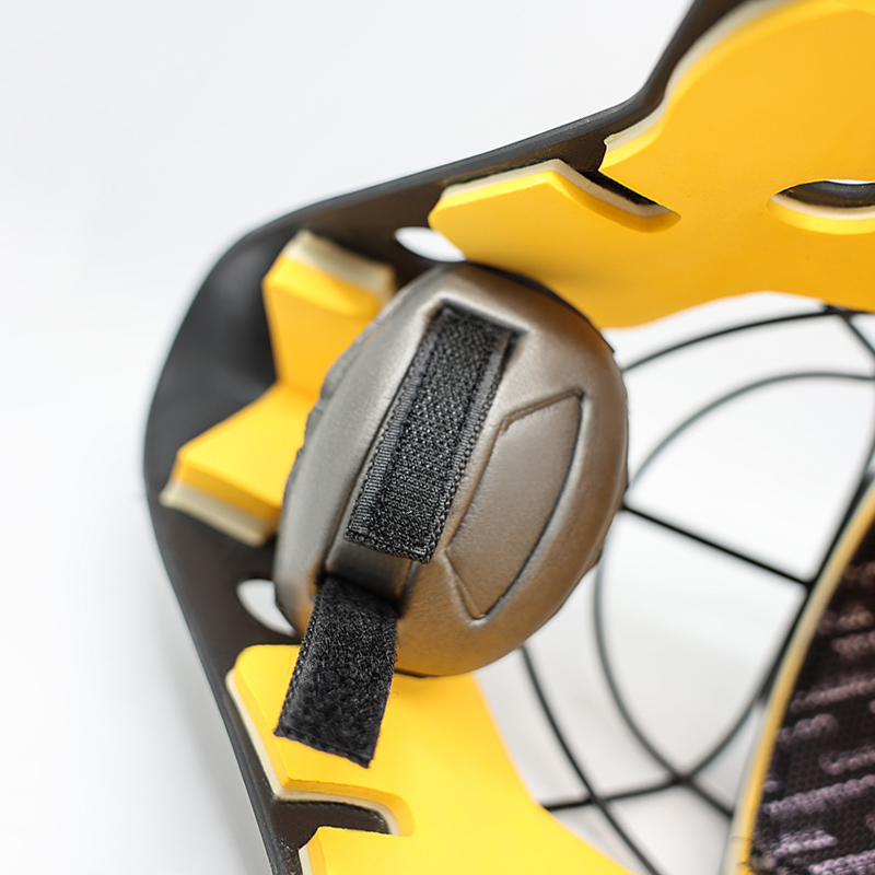 خوذة حارس مرمى مخصصة للهوكي من الفولاذ المقاوم للصدأ على شكل عين القطة